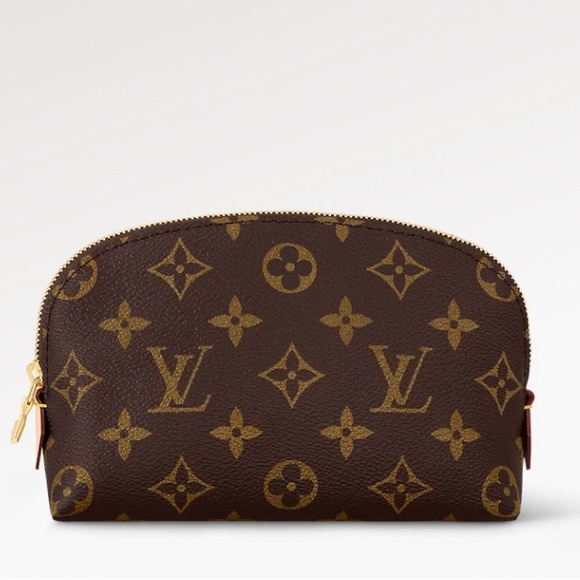 Louis Vuitton Handbags - 💯% Authentic Louis Vuitton Cosmetic pouch✨